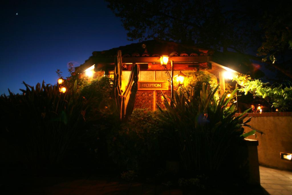 Rancho Caymus Inn Rutherford ภายนอก รูปภาพ